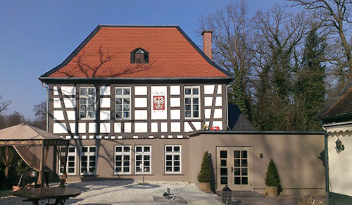 Frankfurter Haus mit restaurierter Fassade.