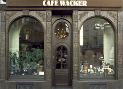 Beispiel für Restaurierung, Sanierung, Denkmalpflege der vav Fischer-Bumiller G.b.R. Frankfurt am Main. Cafe Wacker, Bornheim Mitte in Farbe.