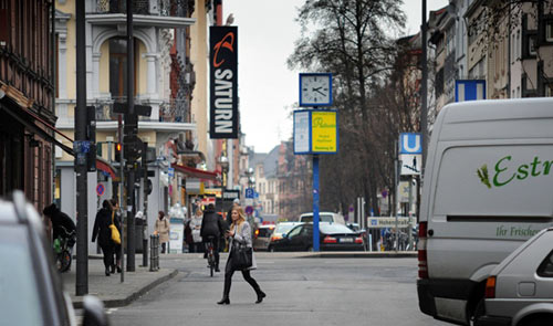 Obere Berger Straße, ehemaliger Saturn von der Seite. 